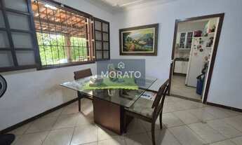 Imagem 3: Casa com 3 quartos sendo 2 suítes com 5 vagas de garagem no bairro Santa Terezinha