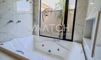 Imagem 5: Casa de condomínio para venda possui 215 metros quadrados com 4 quartos