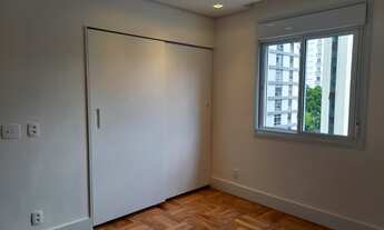 Imagem 4: Apartamento reformado, amplo com iluminação natural