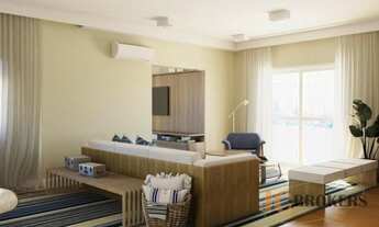 Imagem 3: Apartamento com 188 m², reformado. Amplo Living, terraço, 4 dormitórios, sendo 2 suítes, 3