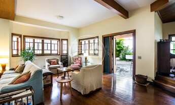 Imagem 5: CASA MONTEZUMA - JARDIM DAS BANDEIRAS - Venda - 300 m² - 4 Quartos (2 Suítes) - 4 Vagas