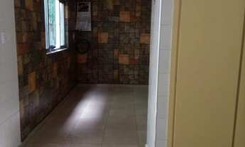 Imagem 6: Sobrado para aluguel possui 210 metros quadrados com 4 quartos