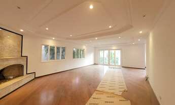 Imagem 2: Casa de condomínio para venda com 490 metros quadrados com 4 quartos