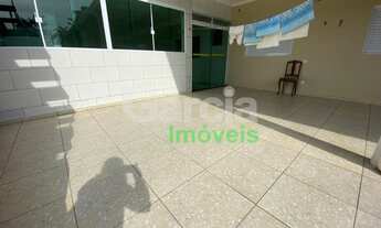 Imagem 4: Casa térrea com 3 dormitórios (1 suíte) em Peruíbe