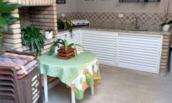 Imagem 2: Casa de Condomínio com 3 Quartos e 4 banheiros à Venda, 220 m² por R$ 1.300.000