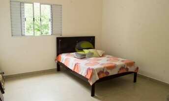 Imagem 4: Casa com piscina condomínio