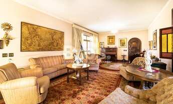 Imagem 6: Casa térrea com 366 m² construídos e 853m² de terreno. Muito potencial em Alto de Pinheir