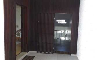 Imagem 5: PARQUE JABAQUARA RUA NICOLAU ZARVOS CASA COM 250 M²