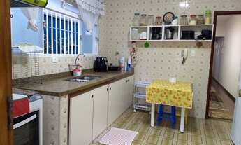 Imagem 5: Excelente sobrado com 3 dormitórios, sendo 1 suíte, amplo e arejado