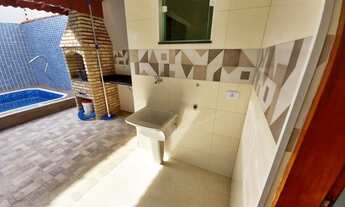 Imagem 3: Sobrado com 3 quartos E piscina no Bairro Maracanã em Praia Grande - SP