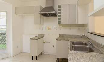 Imagem 6: Casa de condomínio sobrado para aluguel e venda tem 221 metros quadrados com 4 quartos