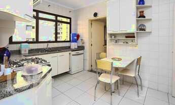 Imagem 7: Apartamento com 156m² de área útil, 2 vagas, amplo living, terraço, 3 suítes