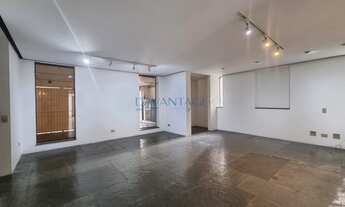 Imagem 3: Sobrado para locação, comercial ou residencial, com quintal amplo, bem localizada na Vila