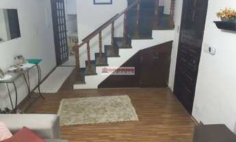 Imagem: SOBRADO TODO REFORMADO, LOCALIZADO PRÓXIMO