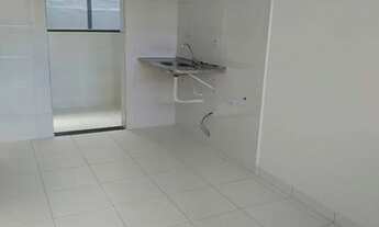 Imagem 3: Apartamento com 2 Quartos e Sacada à Venda, 40 m² por R$ 163.000