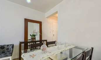 Imagem 6: Pinheiros perto do metrô