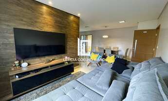 Imagem: Amplo apartamento com móveis planejados