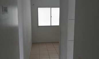 Imagem 5: Apartamento 2 quartos, vizinho ao Carrefour Maraponga, sala, cozinha, wc social