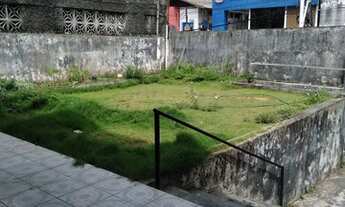 Imagem 6: Casa para aluguel ou venda possui 300m2 com 3 dormitórios. Excelente para o ramo comercial