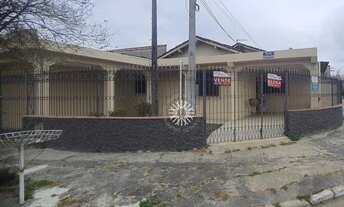 Imagem 2: Casa com 3 dormitórios para alugar, 220 m² por R$ 2.200,00/mês - Vila Santos - Caçapava/SP