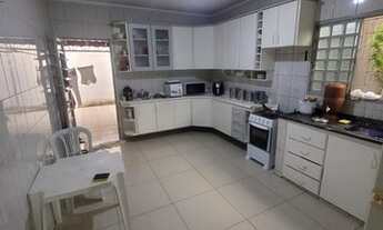 Imagem 3: Casa com 4 dormitórios à venda por R$ 480.000,00 - Jardim Satélite - São José dos Campos/S