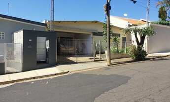 Imagem: Casa 3 Quartos em Lins