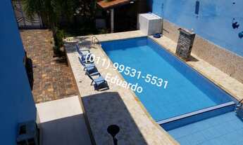 Imagem 2: Locação de casa em Itanhaém, 5 quartos piscina churrasqueira amplo espaço