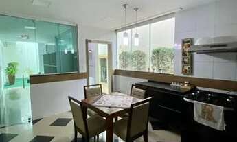 Imagem 5: Casa de condomínio sobrado para venda com 260 metros quadrados com 4 quartos em Flores - M