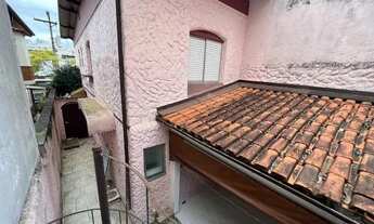 Imagem: Sobrado em condomínio fechado com 4 dormitórios