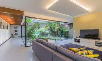 Imagem 2: CASA À VENDA COM 4 QUARTOS, 8 VAGAS E 430 M2 AU EM ALTO DE PINHEIROS