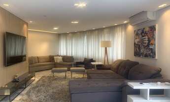 Imagem 2: Cobertura para aluguel e venda possui 212 metros quadrados em Moema