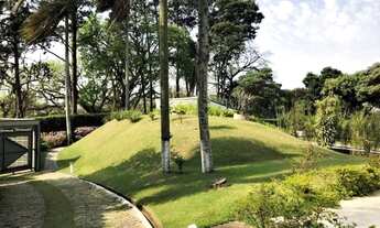 Imagem 4: Linda casa moderna em terreno de 4.250 mts com 4 suites em Cond na Granja Viana