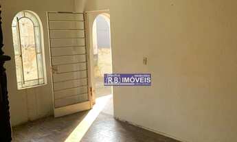 Imagem 7: Casa com 3 Quartos e 1 banheiro à Venda, 250 m² por R$ 630.000