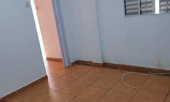 Imagem 6: Casa para aluguel com 25 metros quadrados com 1 quarto em Jardim Stella - Santo André - SP