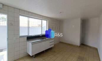 Imagem 2: Casa com 2 dormitórios para alugar, 90 m² por R$ 2.300/mês - Vila Pasti - Louveira/SP