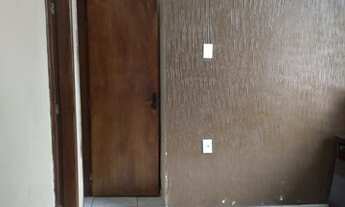 Imagem 2: Casa para aluguel ou venda possui 300m2 com 3 dormitórios. Excelente para o ramo comercial