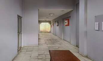 Imagem 7: Ed. Clube de Engenharia, sala com 02 ambientes e banheiro de 48,00m²