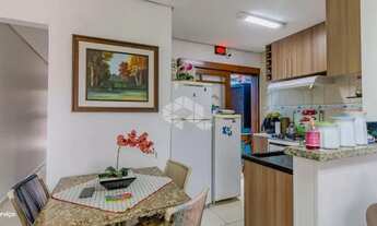 Imagem 4: Casa térrea com 2 dormitórios, 1 vaga de garagem, área gourmet com churrasqueira