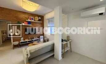 Imagem 6: Apartamento de 2 quartos à venda no Leblon, Reformadissimo, 1 vaga, na Venâncio Flores