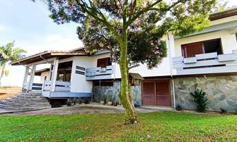 Imagem 2: CASA À VENDA Casa com 4 dormitórios