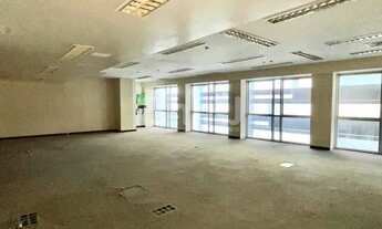 Imagem 3: CENTRO - Andar comercial em excelente localização