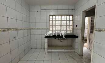 Imagem 8: Casa com 4 quartos para alugar, 106 m² por R$ 1.450/mês - Alto da Boa Vista - Londrina/PR