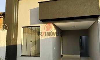 Imagem: LINDA CASA - BAIRRO GOIÁ - GOIÂNIA / GOIÁS