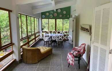 Imagem 12: Corrêas Casa com 4 dormitórios