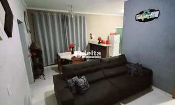 Imagem 6: Casa disponível para venda no bairro Laranjeiras em Uberlândia MG