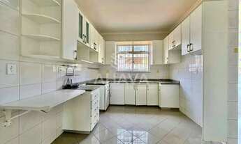 Imagem 6: Apartamento com 4 Quartos à Venda, 250m², Liberdade, próximo à Rua Izabel Bueno