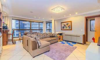 Imagem 4: Sofisticação, Vista Privilegiada e Alto Padrão em Cada Detalhe