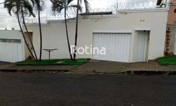 Imagem: Casa para alugar, 4 quartos, Cidade Jardim