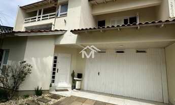 Imagem: Sobrado de 5 Dormitórios para locação