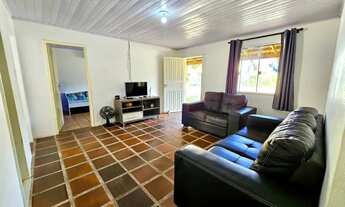 Imagem 7: Casa para aluguel possui 152 metros quadrados com 3 quartos em Mariscal - Bombinhas - Sant